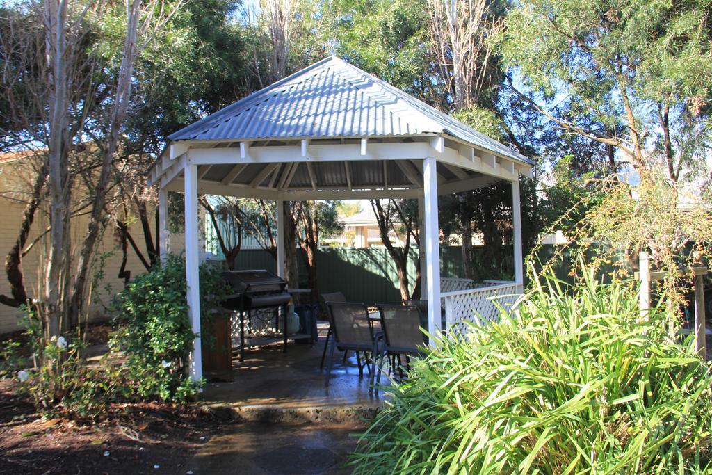 Busselton Ithaca Motel Dış mekan fotoğraf